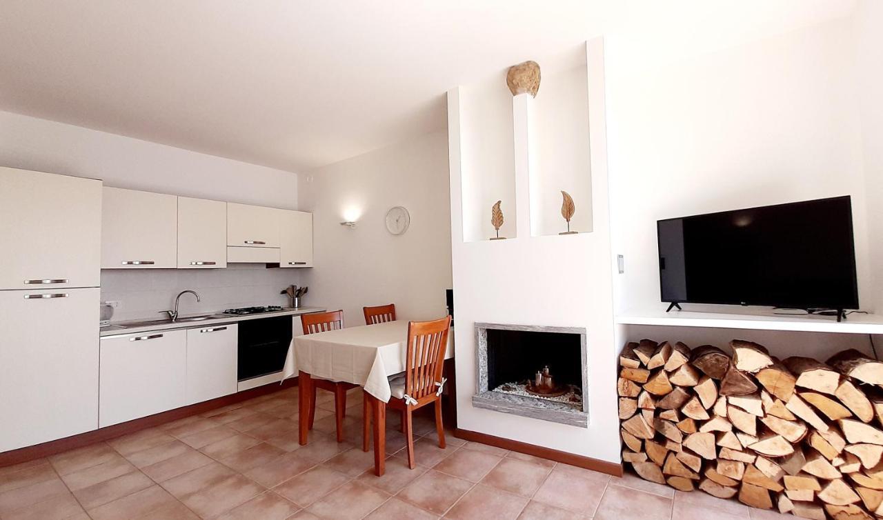 Appartamento Campagnano Maccagno Luaran gambar